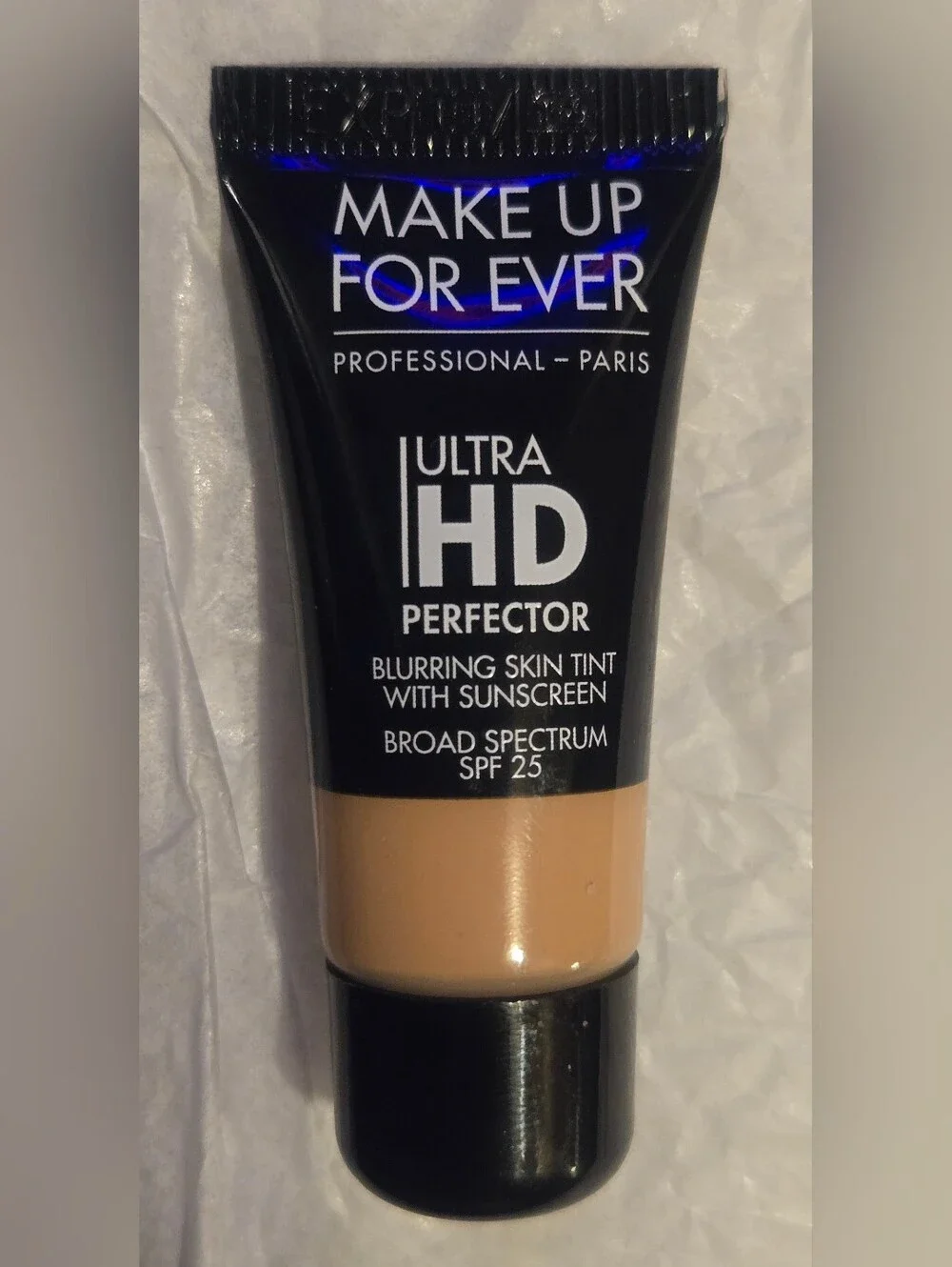 NIB Make Up For Ever Ultra HD Perfector Blurring Skin Tint Shade 06 Mini - 5 ml